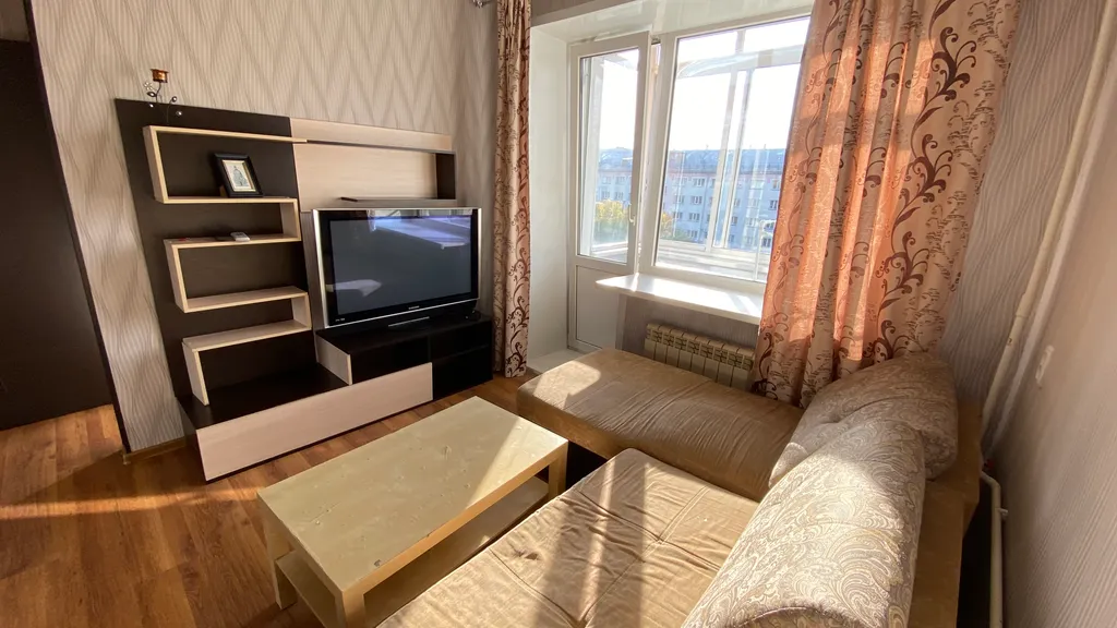 Квартира рядом с областной больницей