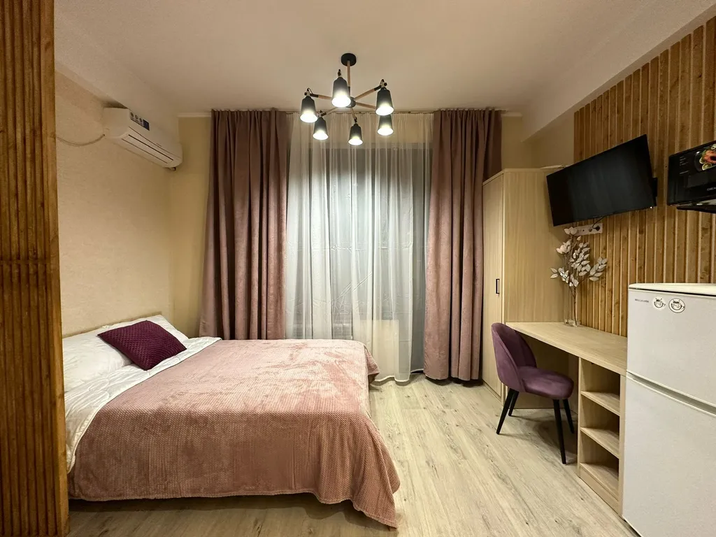 Уютная тёплая студия с видом на горы