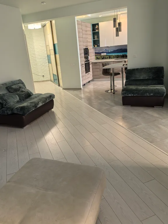 Отличная квартира в центре рядом с Морпортом