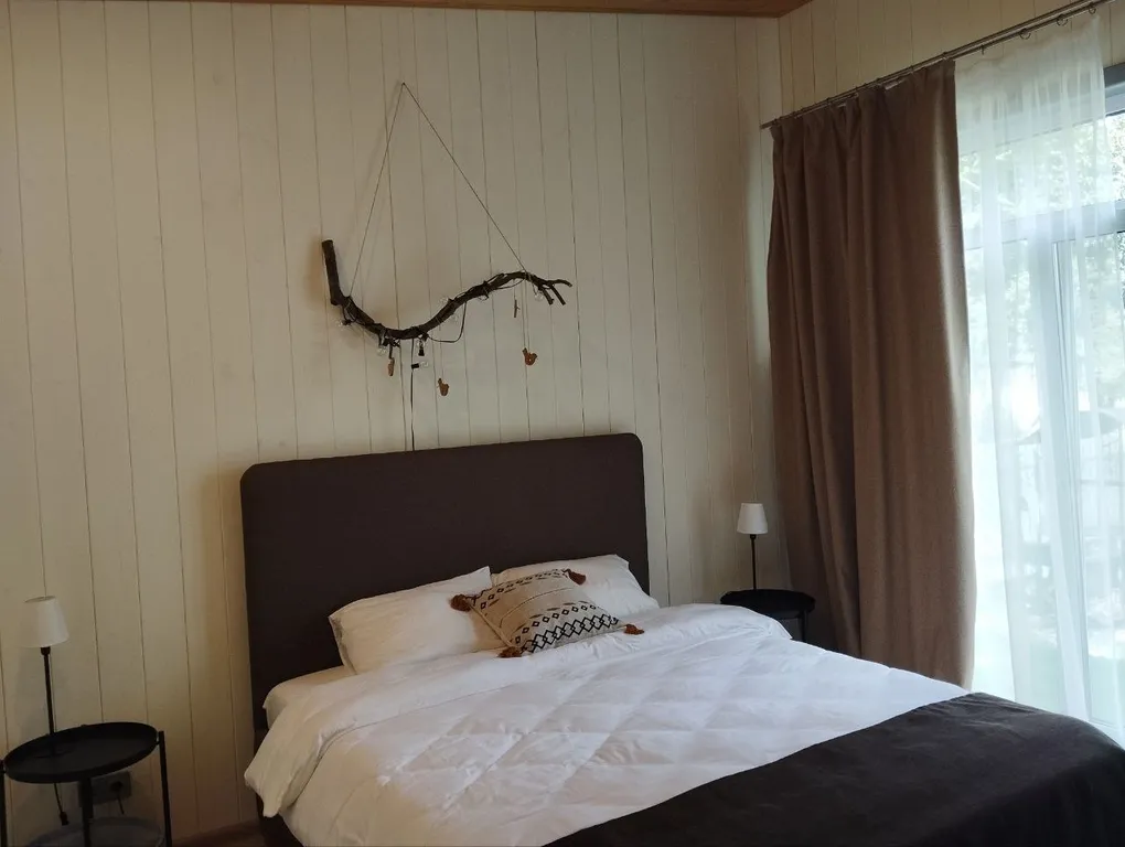 Медовый - дом с баней и чаном