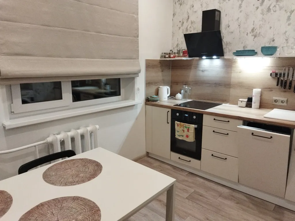 Уютная квартира около ГК Большой Вудъявр