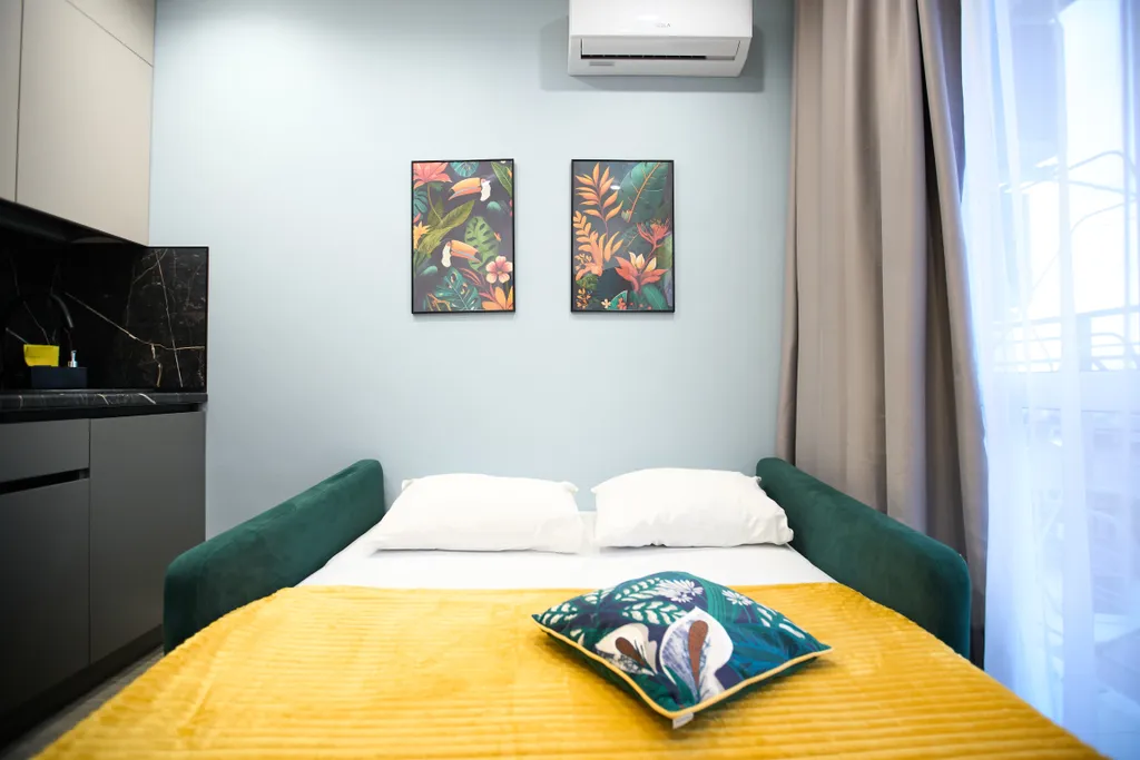 Солнечные апартаменты в ЖК Резидент