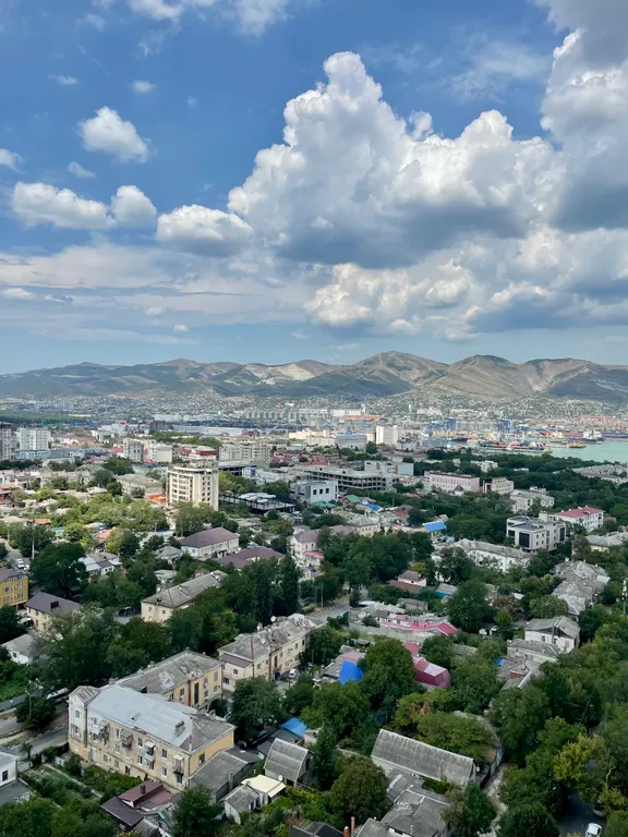 Квартира Комфортабельная квартира в центре города — Новороссийск