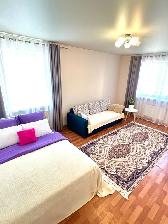 Большая 2-х комнатная квартира в самом центре города