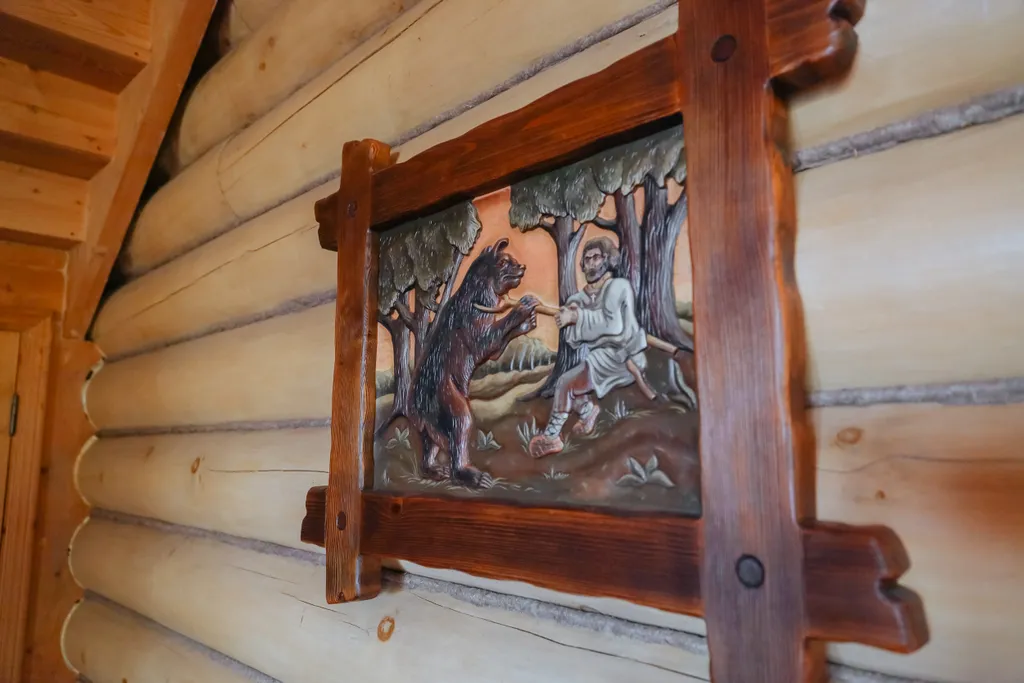 Огромная фамильная усадьба с баней на берегу водохранилища