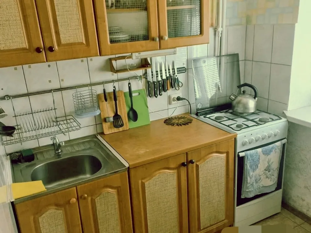 2-комнатная квартира возле парка Айвазовский