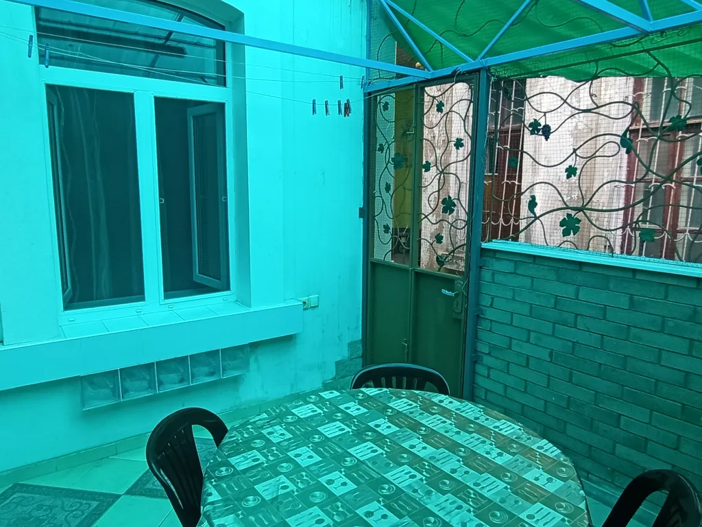 Квартира с красивой беседкой у моря