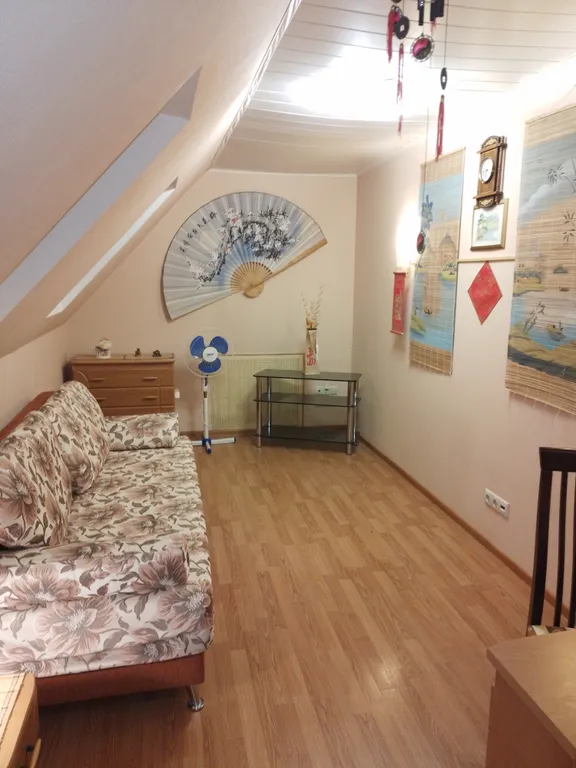 Дом у реки в центре города