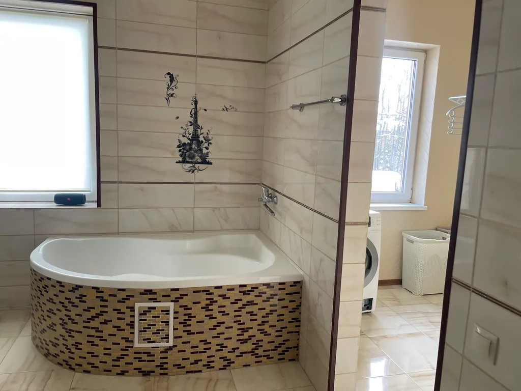 Комфортный дом недалеко от центра города