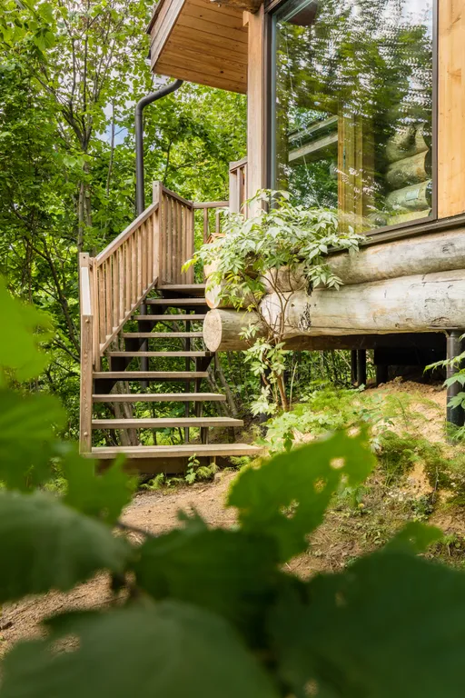 Уютный деревянный эко-дом