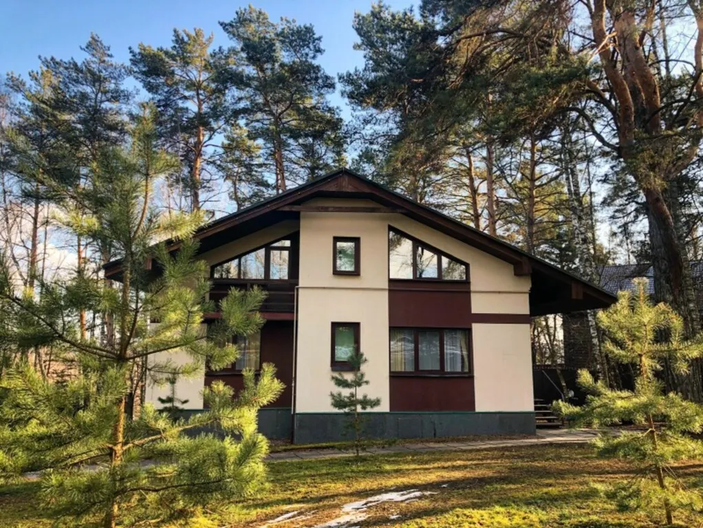 Коттедж 5-комнатный Дом — аренда посуточно в Волковское