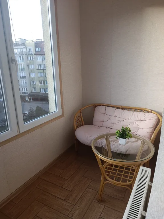 Двухкомнатная квартира на берегу моря