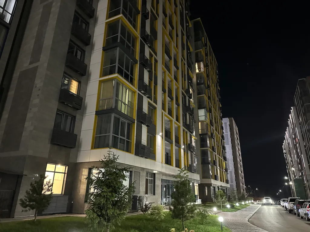 Просторная квартира в «Раимбек 14 резиденс» центр & питьевая вода