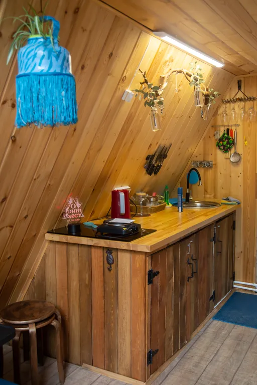 Гостевой домик A-frame в сосновом лесу