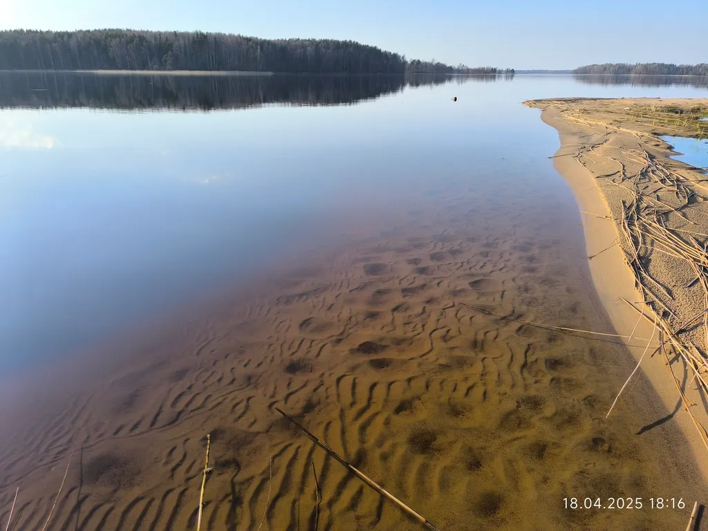 Дом на берегу с видом на Селигер