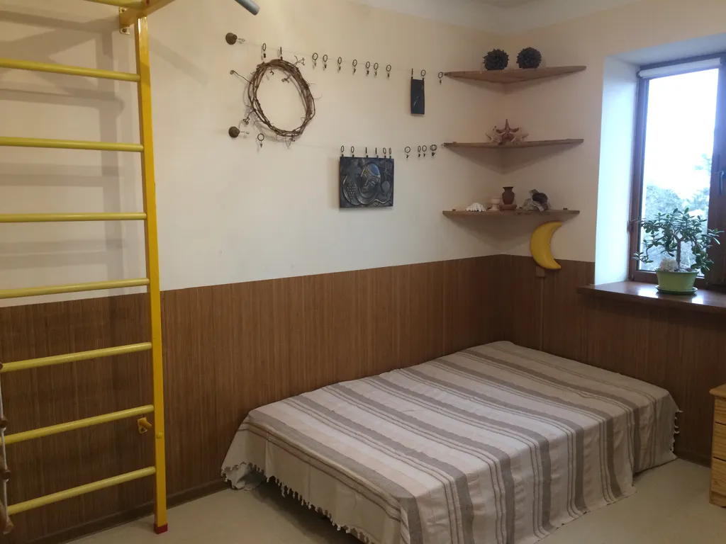 2-х комнатная квартира в Никите