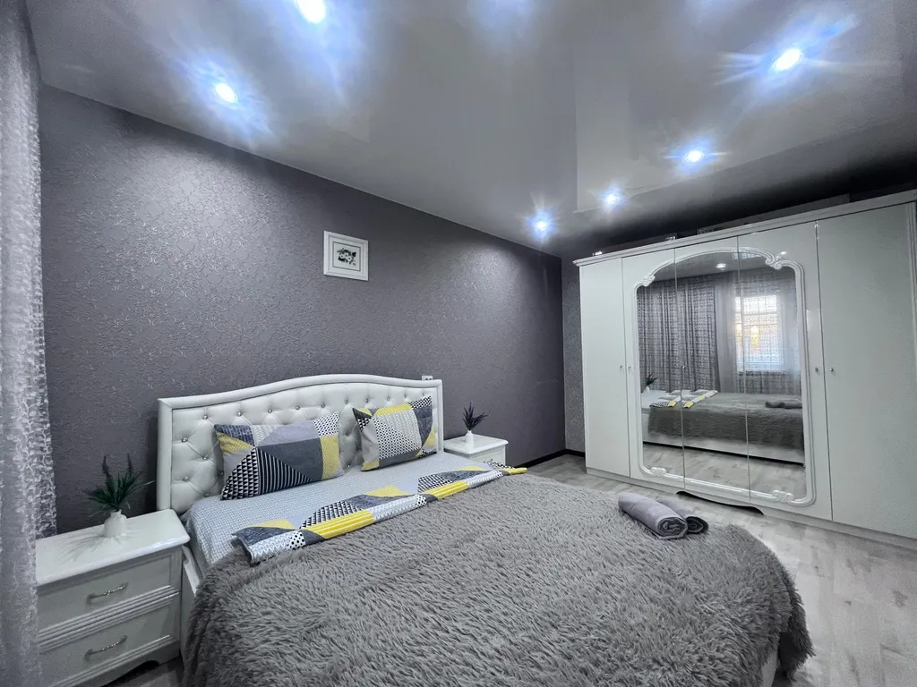 2-комнатная на Дружбе