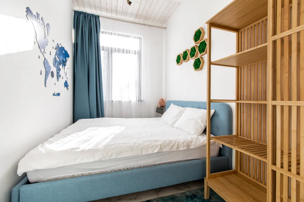 New lux apart с 3-спальнями в центре поляны