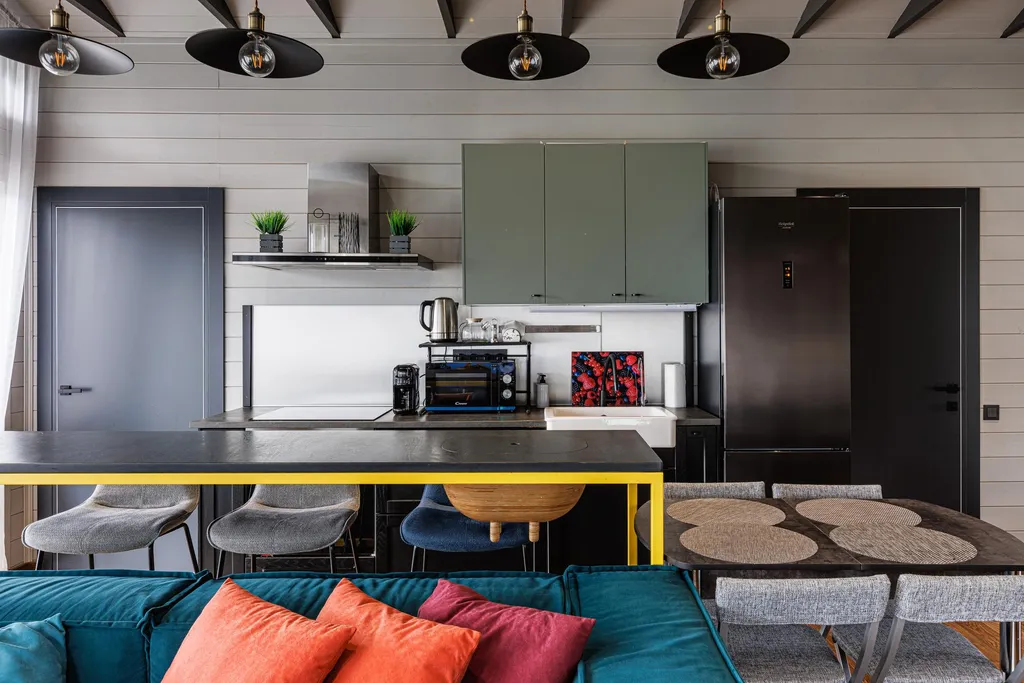 Коттедж Уютный дом с баней, вблизи водохранилища — Лопотово