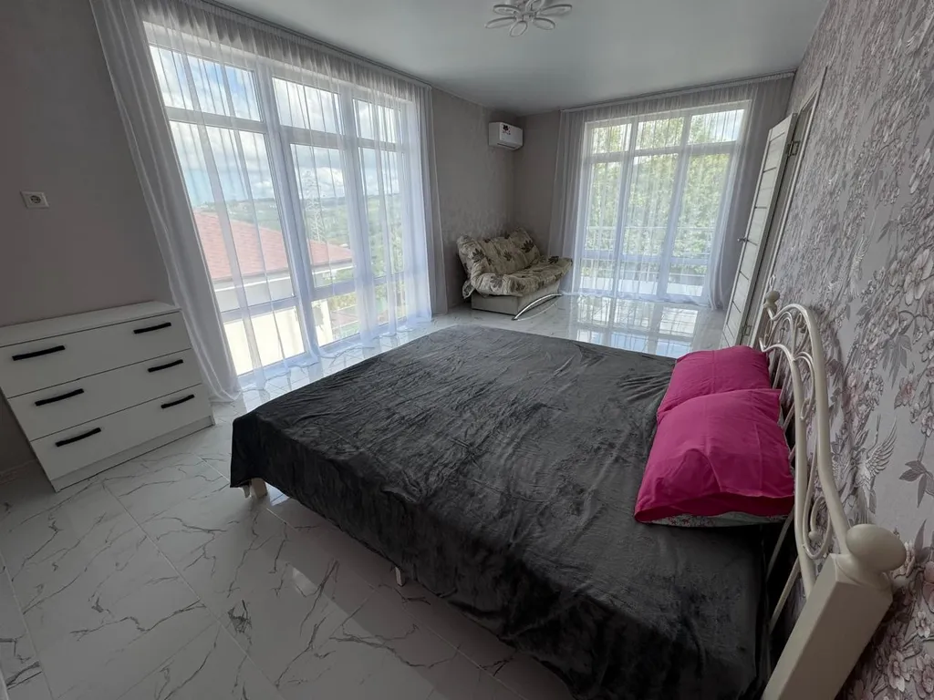 Коттедж Уютный дом c бассейном и сауной — аренда посуточно в Веселое