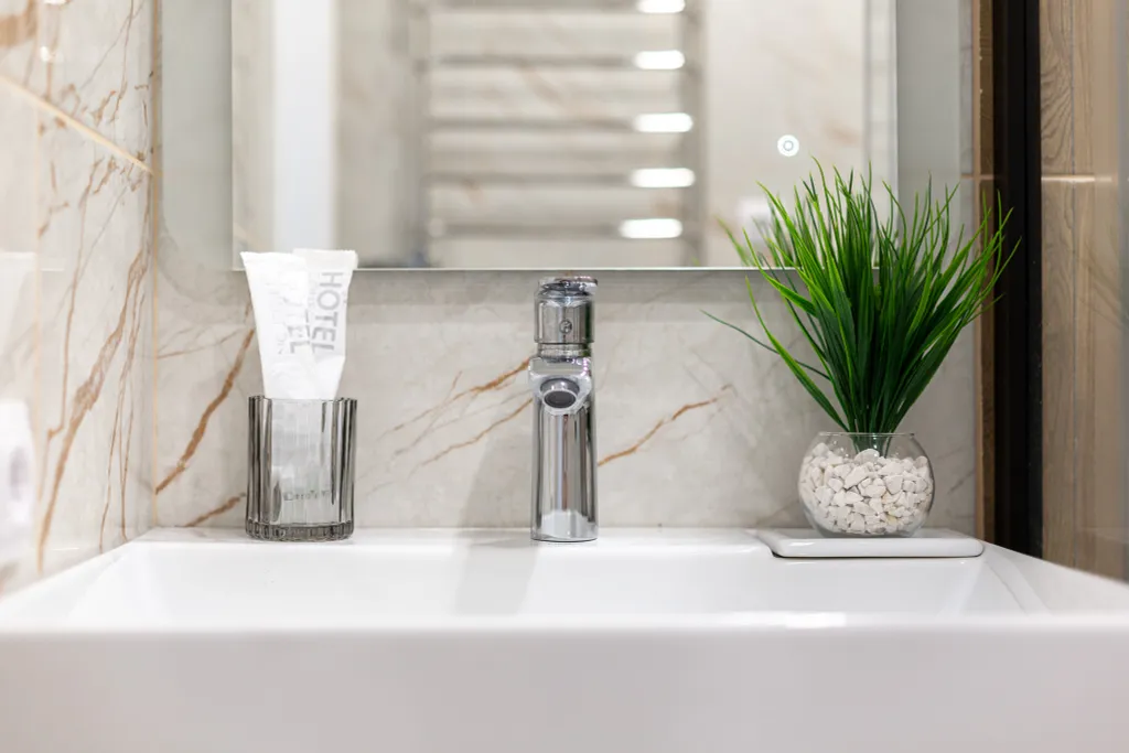 Студия с балконом и видом на горы