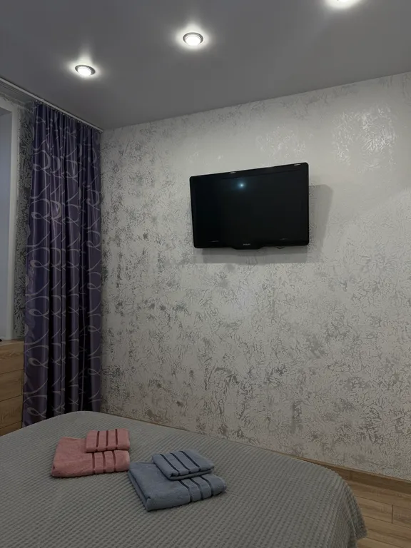 Уютная квартира в центре с видом на Богоявленский собор