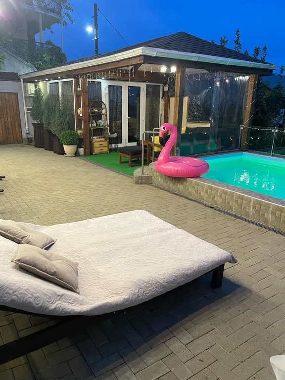 Дом с  бассейном, финской сауной, джакузи и шикарным видом на море