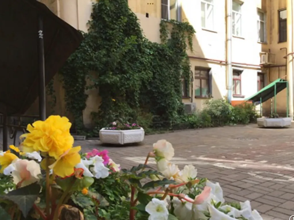 Квартира Просторная квартира с бесплатной парковкой — Санкт-Петербург