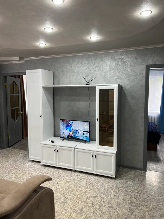 Уютная просторная квартира в центре города — аренда посуточно в Каменск-Шахтинский