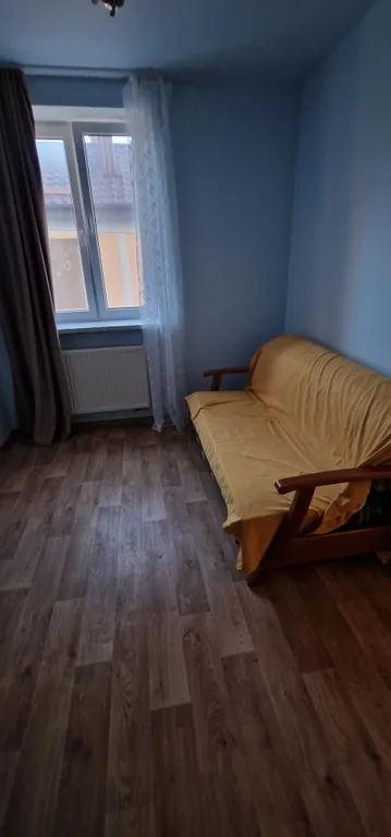 Квартира Квартира Уютная двушка в частном доме, с парковкой во дворе закрытом воротами — Калининград