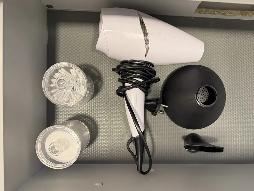 Коттедж Дом на 3 спальни с камином — Стеклянный