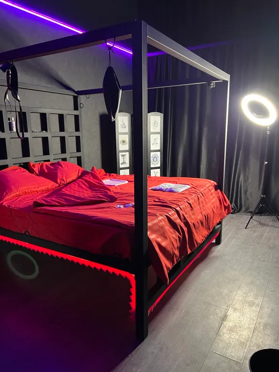 Уютная квартира для романтических встреч с огромным джакузи