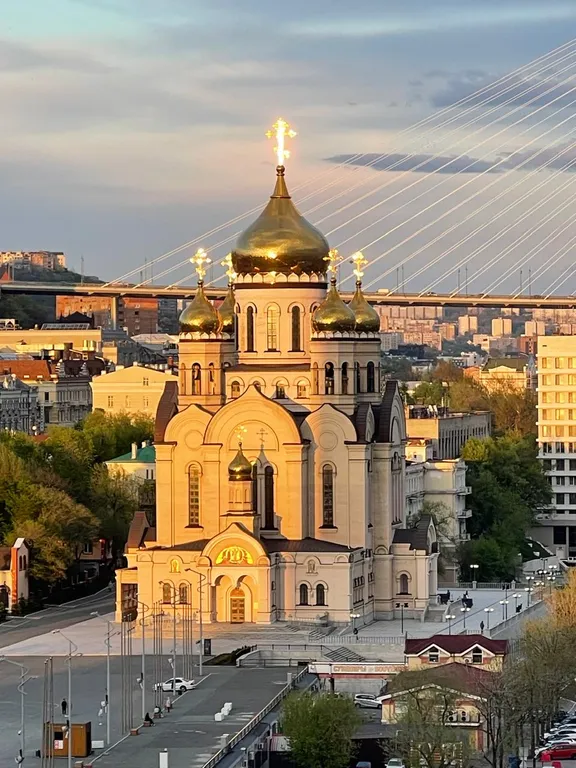 Квартира в сам центре у Белого дома с видом на площадь и Золотой мост