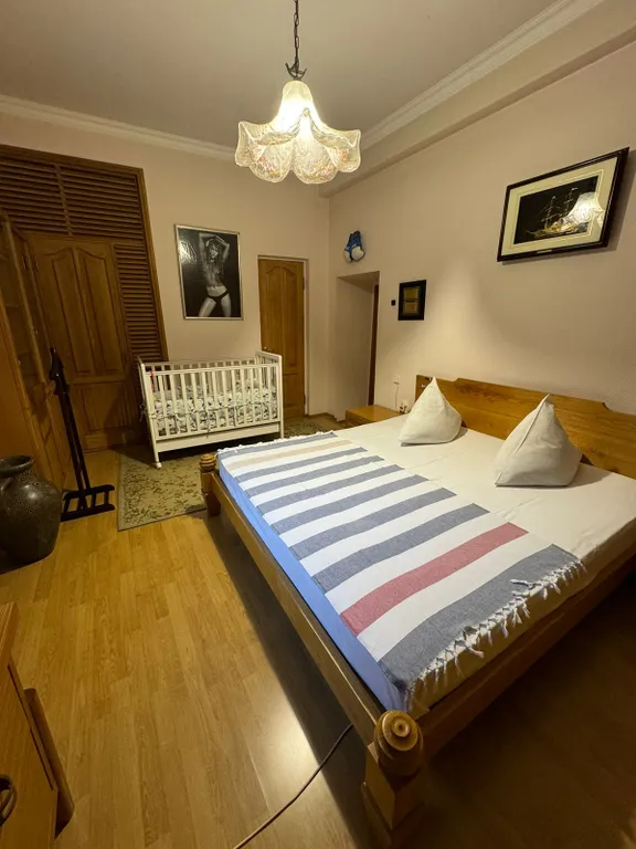 Бутовый дом на участке 5 соток