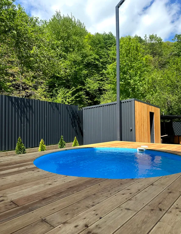 Барнхаус Лес и горы