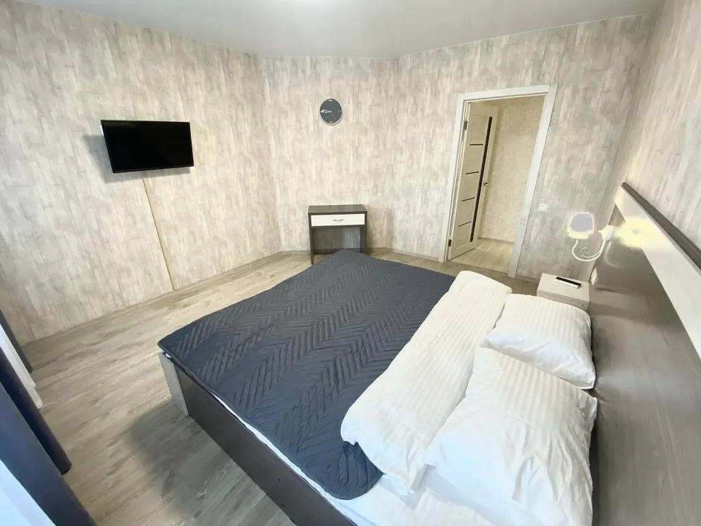 Просторные 3-комнатные апартаменты - Кристалл