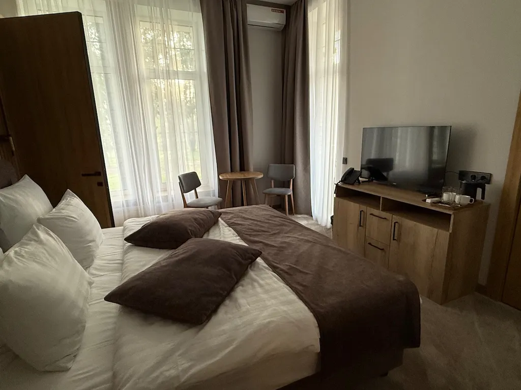 Коттедж Бутик Граве Отель — Боровичи