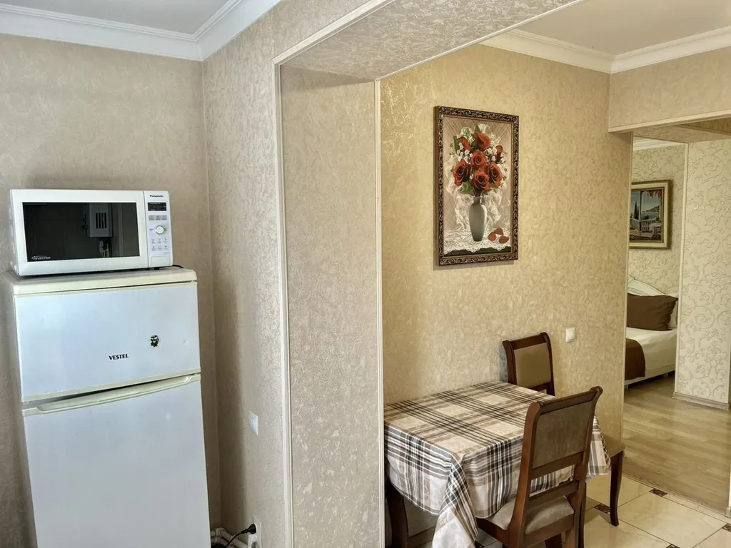 Уютная квартира на проспекте Шогенцукова, 6