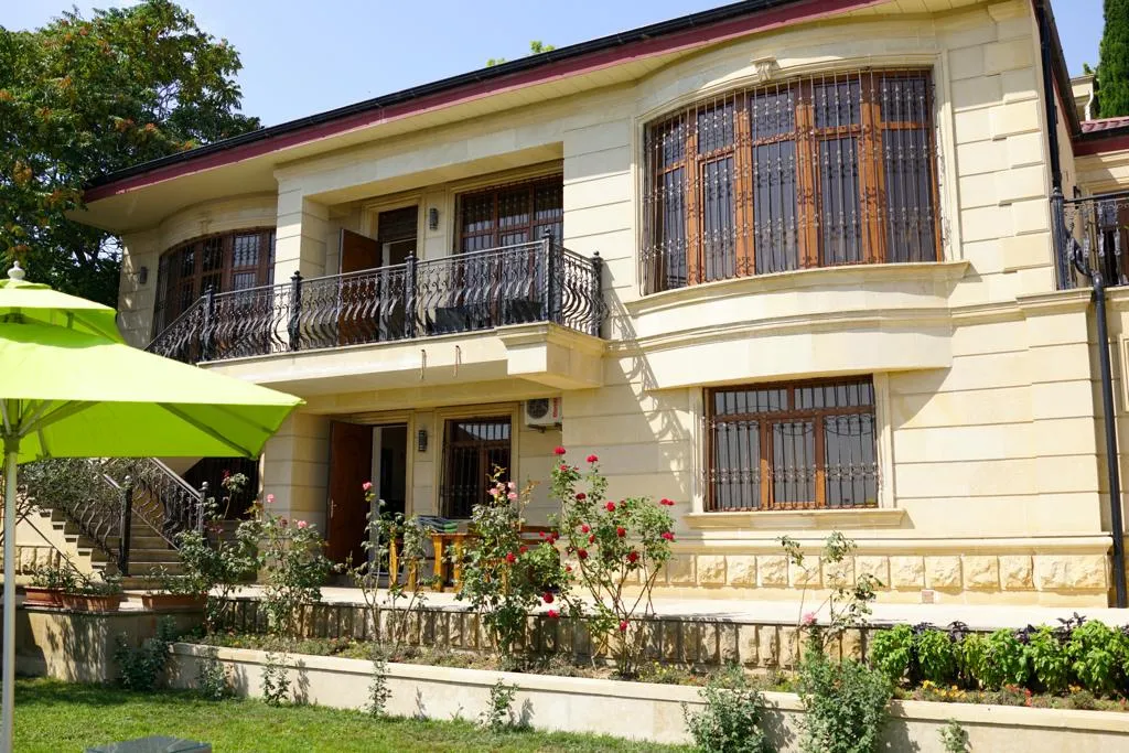 Вилла с видом на море