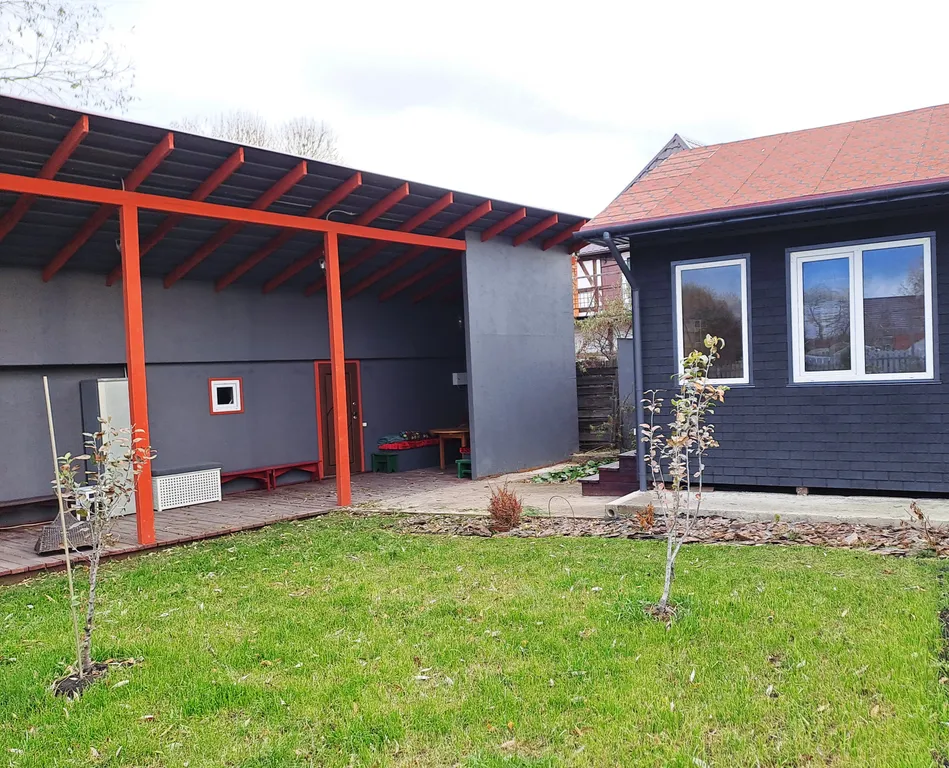 Дом у озера