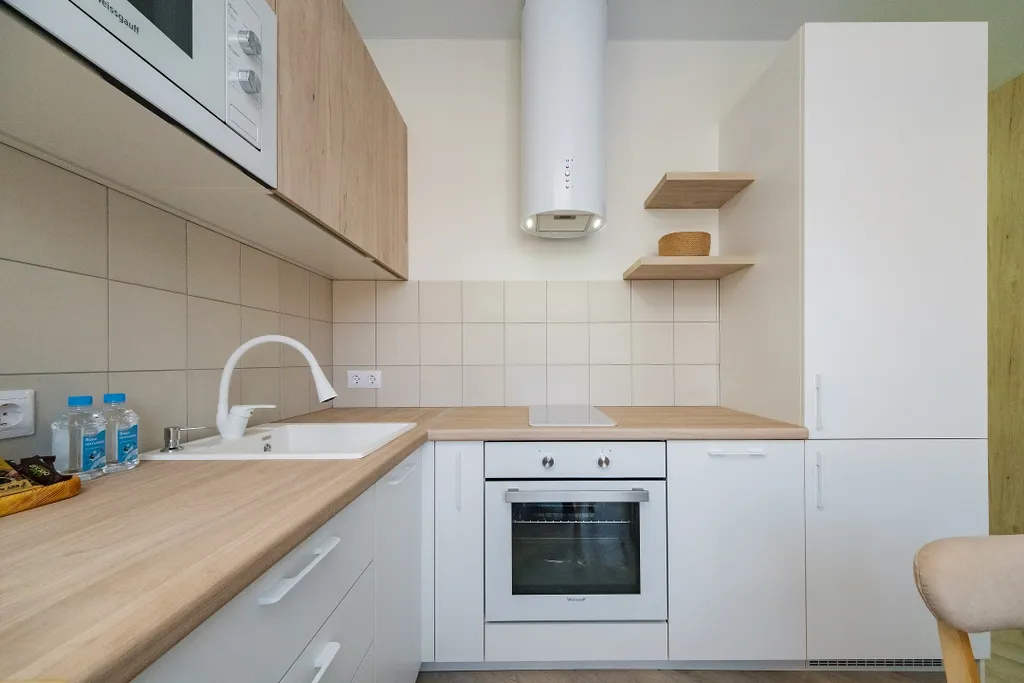 Квартира Квартира Уютная студия в сердце Кудепсты ждет своих гостей! — Адлер