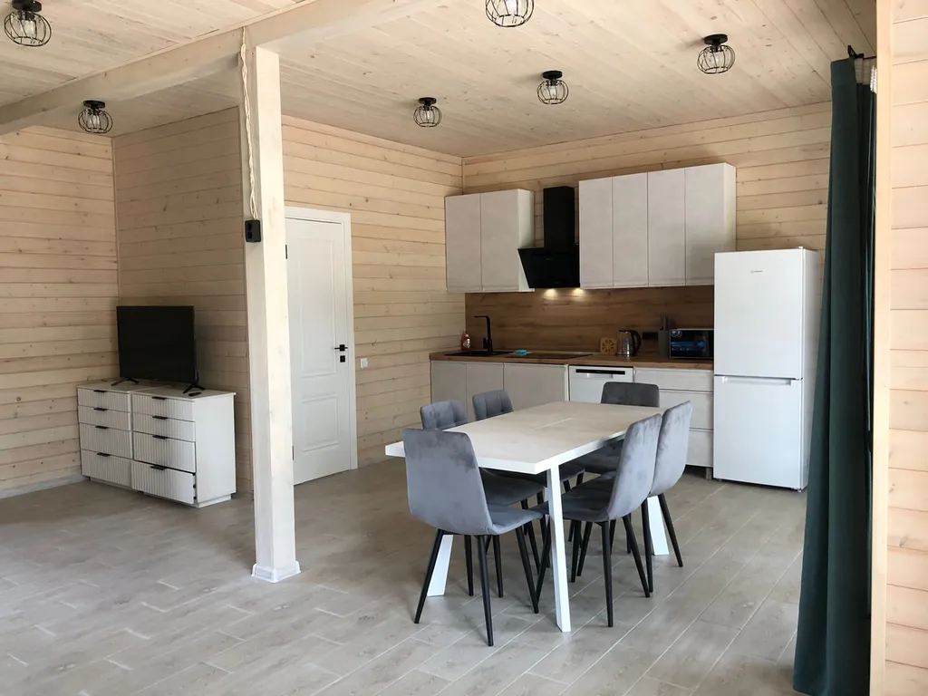 Дом на берегу моря