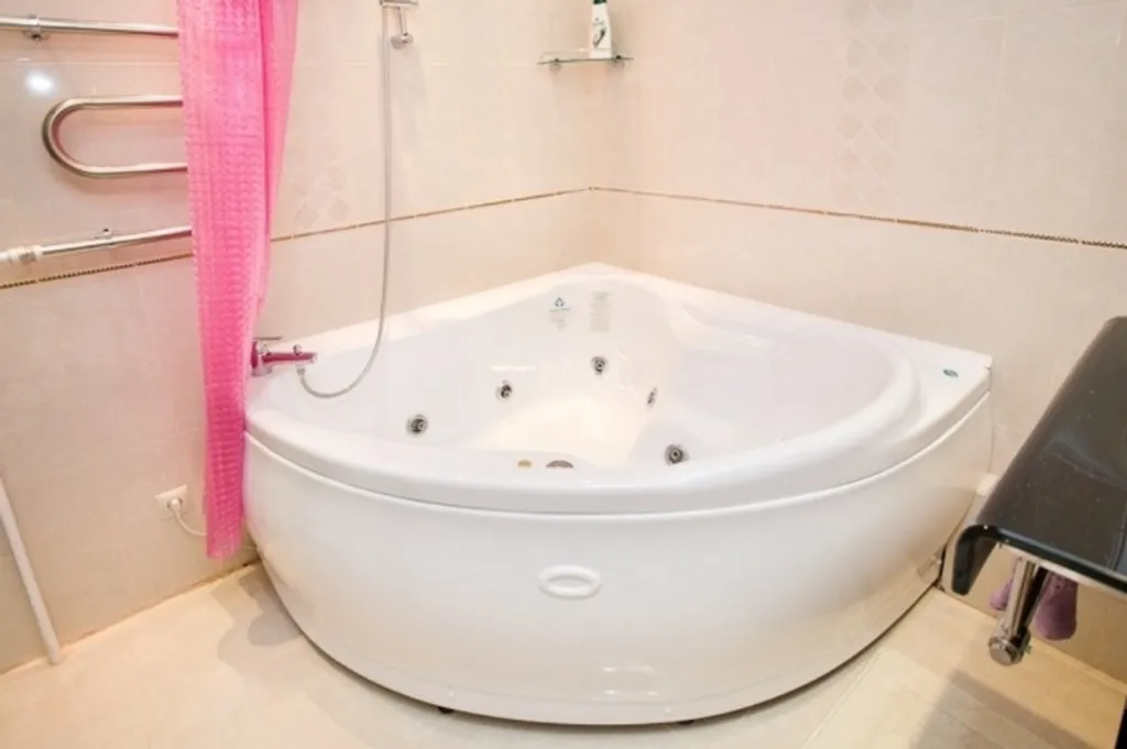 Уютная студия с джакузи