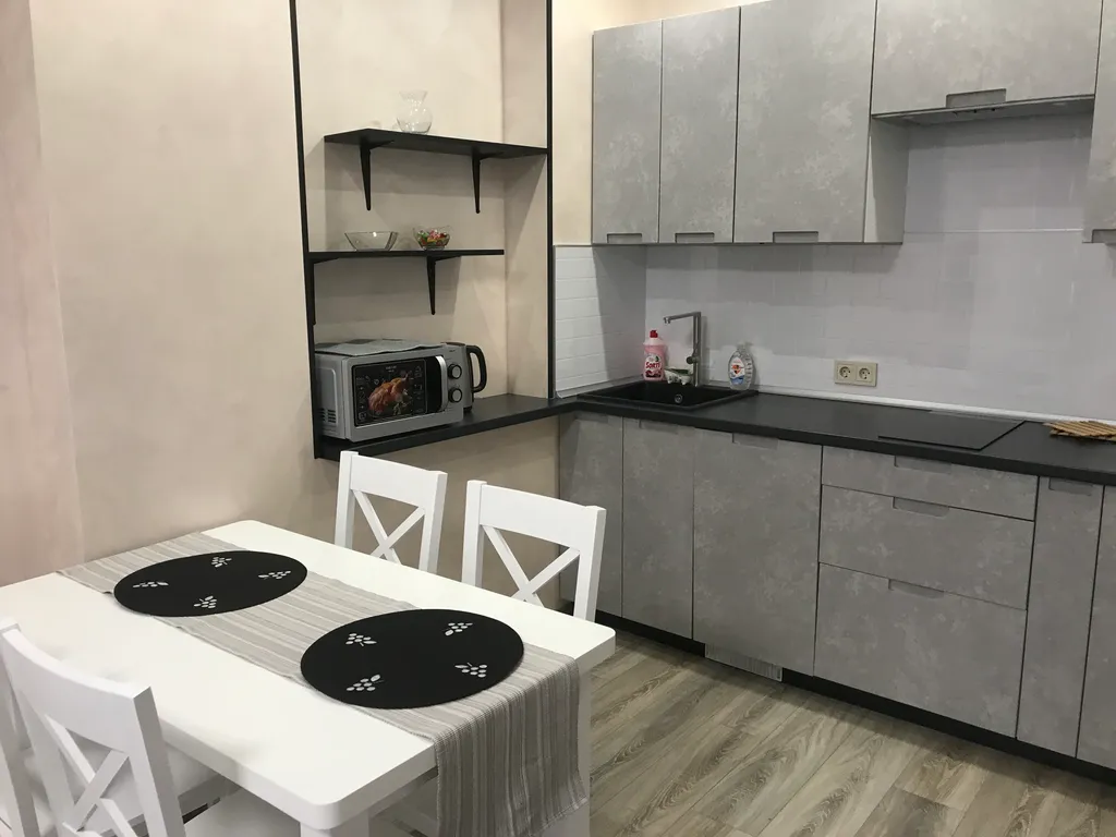 Апартамент с отдельной спальней в центре города