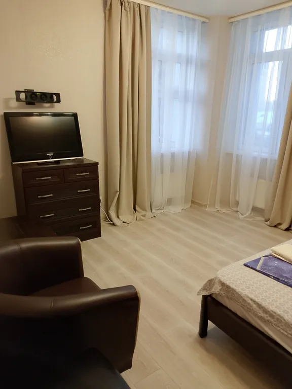 Квартира Квартира Уютная 3-х комнатная напротив ТРЦ Планета — Красноярск