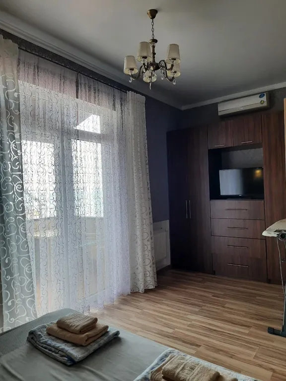 Дом с балконом с видом на море