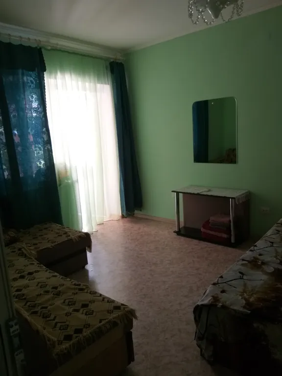 Уютный тихий дворик для желающих отдохнуть от шума городских улиц