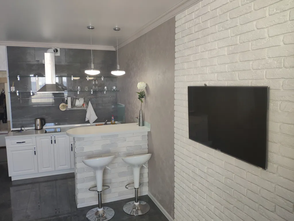 Современная квартира с красивым видом на город