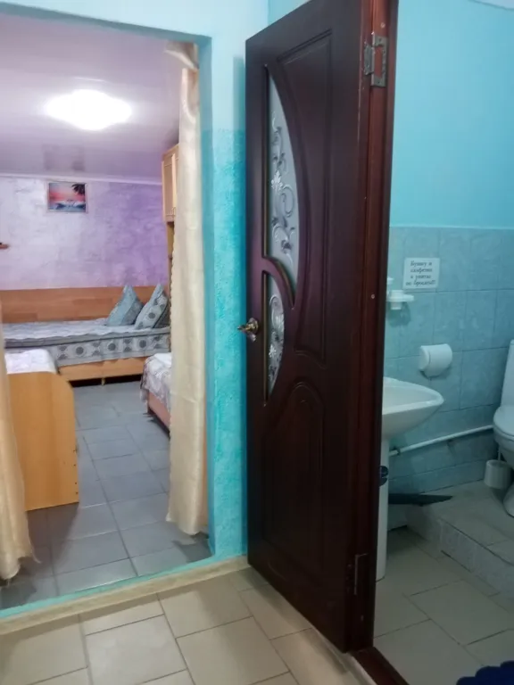 Уютная комната рядом с морем