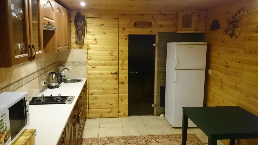 Эллинг на берегу Керченского пролива